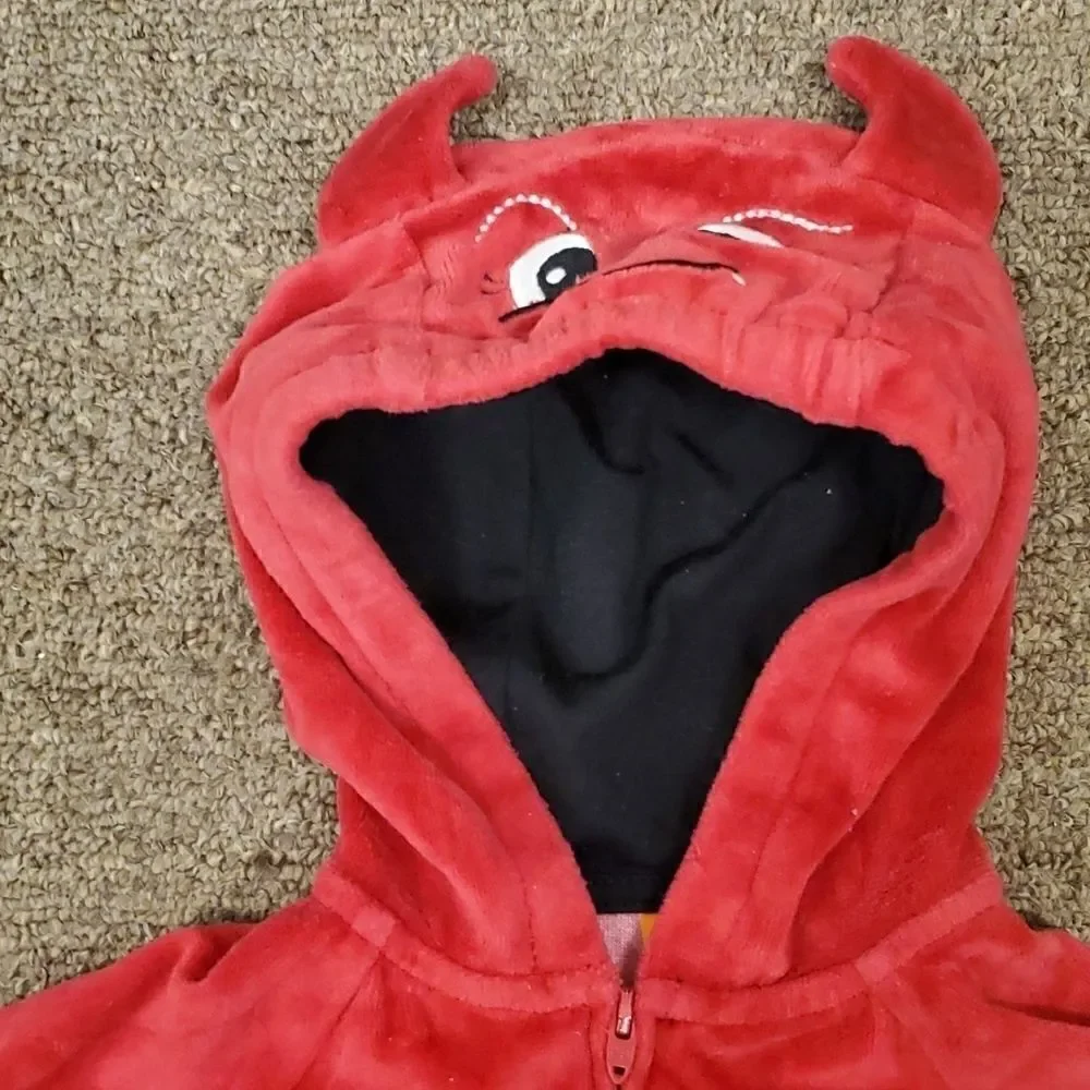 Little Devil size 0-3 month Halloween costume‎